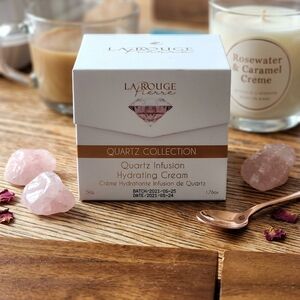 ✨ La Rouge Pierre Quartz Infusion Hydrating Cream ✨